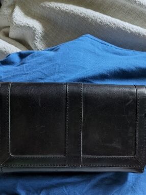 Classic Black Leather Clutch Wallet